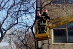 Кіровоградська область: рятувальники спиляли аварійні дерева