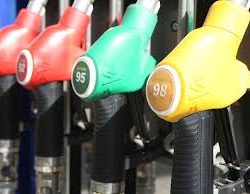 Продаж світлих нафтопродуктів та газу  на території Кіровоградської області через АЗС  у жовтні 2019 року